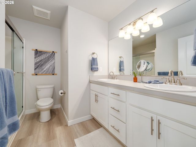 1458 N SILTSTONE Ave, Newberg, OR 97132