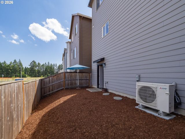 1458 N SILTSTONE Ave, Newberg, OR 97132