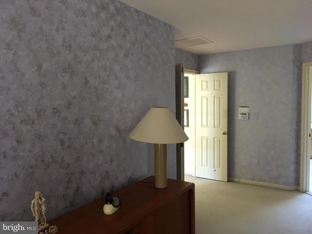 8530 OAK CHASE, Fairfax Station, VA 22039