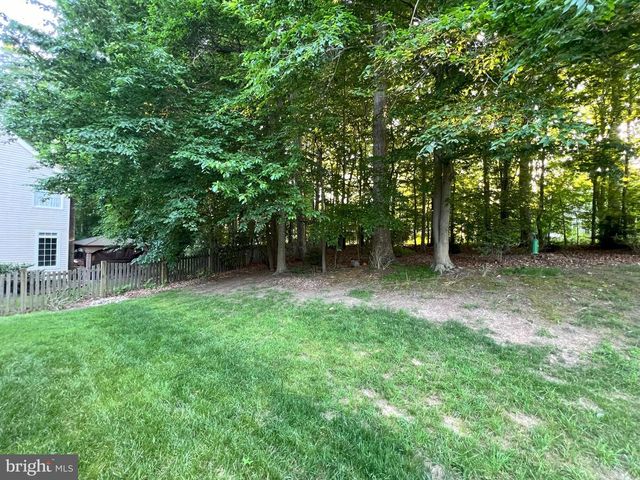 8530 OAK CHASE, Fairfax Station, VA 22039