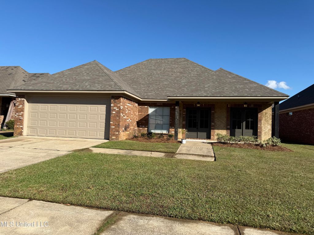927 Frisky Drive, Brandon, MS 39047