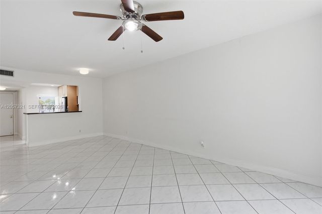 11396 Taft Street 11396, Pembroke Pines, FL 33026