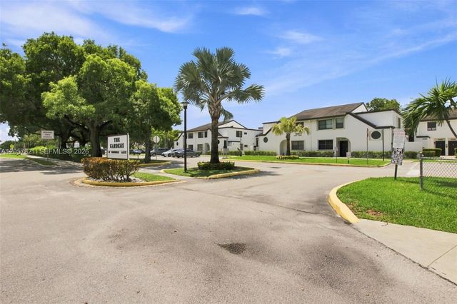 11396 Taft Street 11396, Pembroke Pines, FL 33026