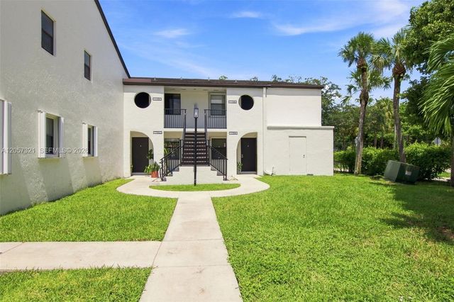 11396 Taft Street 11396, Pembroke Pines, FL 33026