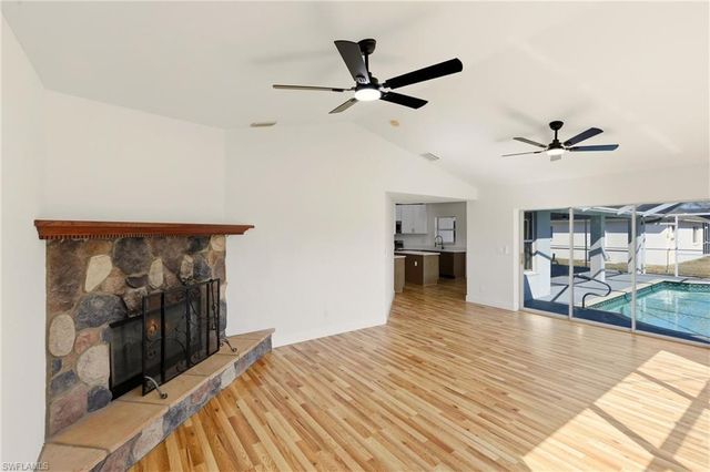 410 SE 7th ST, Cape Coral, FL 33990