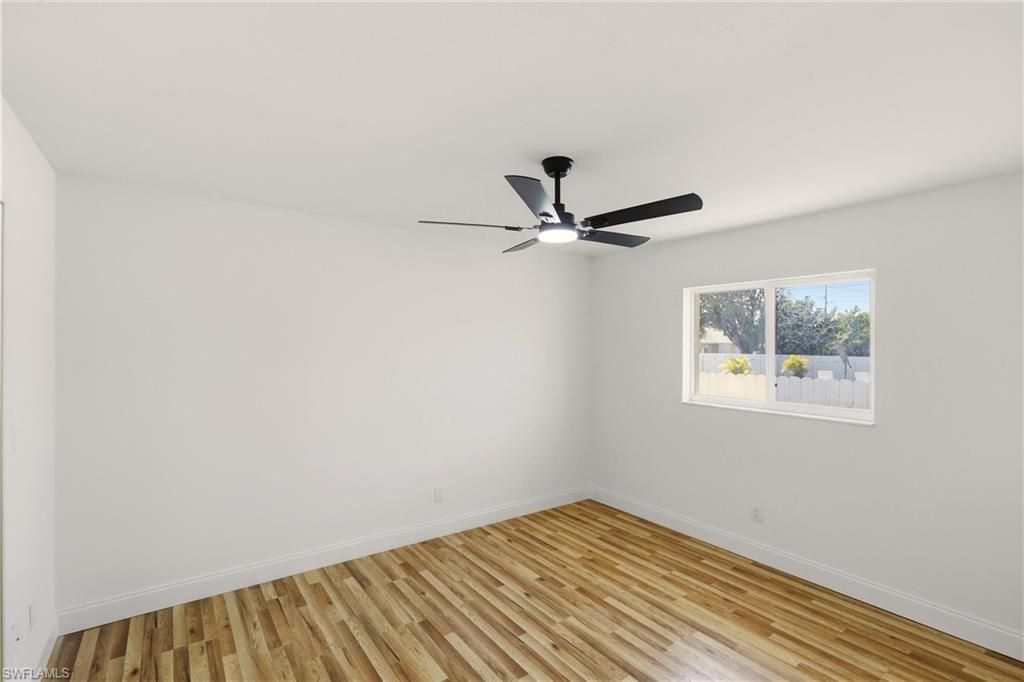 Image 25 of property listing at 410 SE 7th ST, Cape Coral, FL 33990