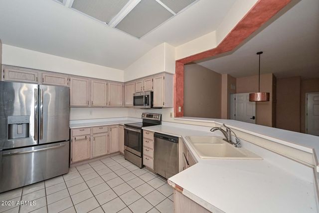19957 N Greenview Drive, Sun City West, AZ 85375