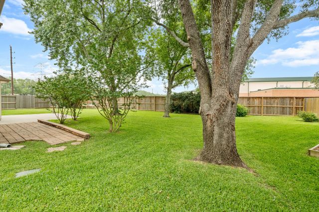 4307 Reynor Creek Court, Sugar Land, TX 77479