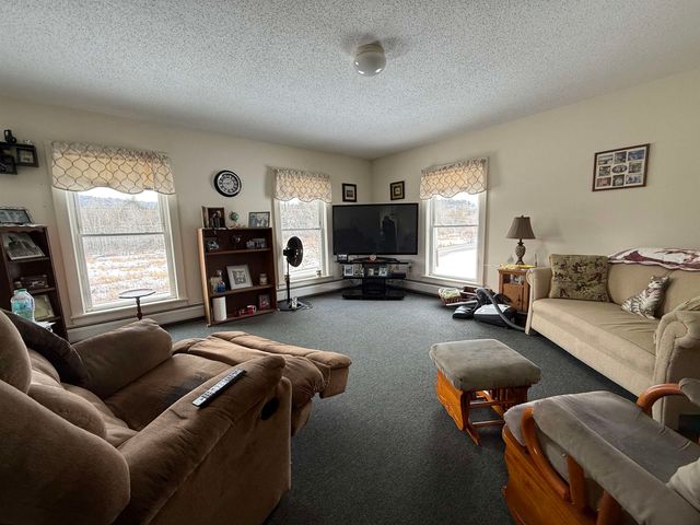 1908 US Route 7 N, Rutland Town, VT 05701