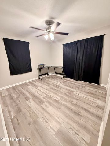 4218 Martha Court, Pascagoula, MS 39581