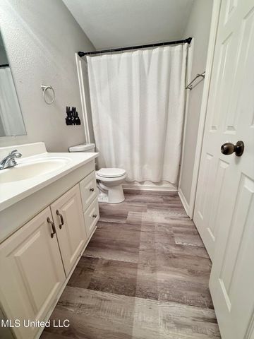 4218 Martha Court, Pascagoula, MS 39581