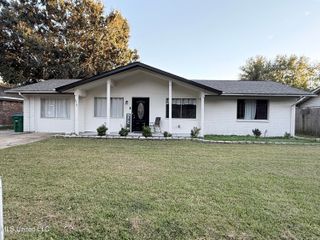 4218 Martha Court, Pascagoula, MS 39581