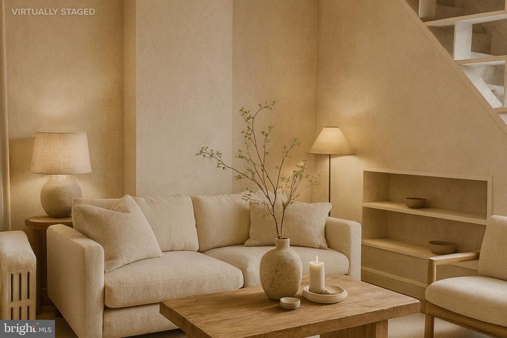 24 W JOHNSON ST, Philadelphia, PA 19144