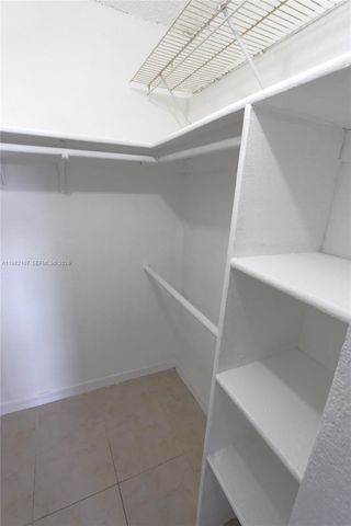 4550 NW 9th St 815E, Miami, FL 33126