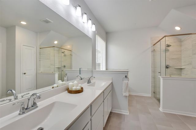 605 Oleander LOOP, Buda, TX 78610