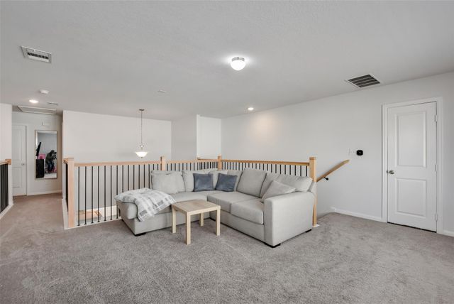 605 Oleander LOOP, Buda, TX 78610