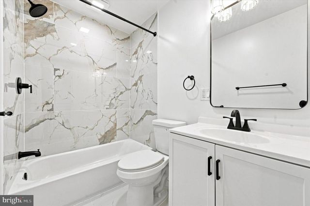 5051 BROWN ST, Philadelphia, PA 19139