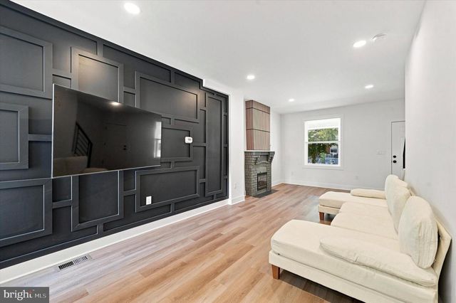 5051 BROWN ST, Philadelphia, PA 19139