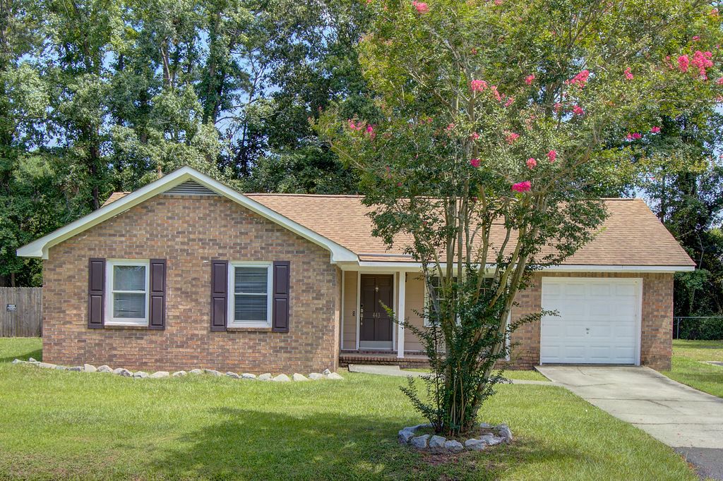 443 Robin Drive, Goose Creek, SC 29445