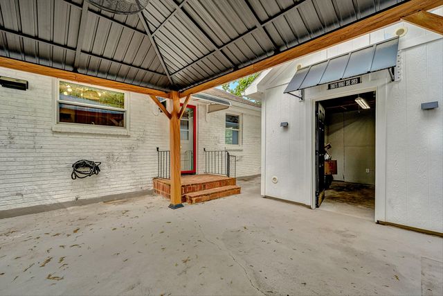 3337 Woodland DR, Roanoke, VA 24015