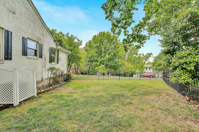 3337 Woodland DR, Roanoke, VA 24015