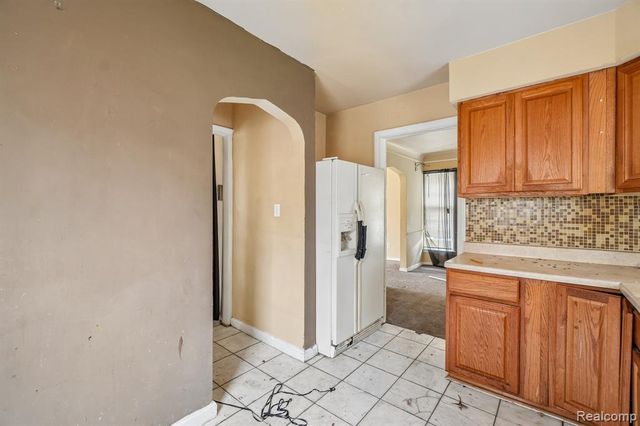 5969 Cadieux Road, Detroit, MI 48224