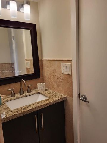 1340 Lincoln Rd 804, Miami Beach, FL 33139