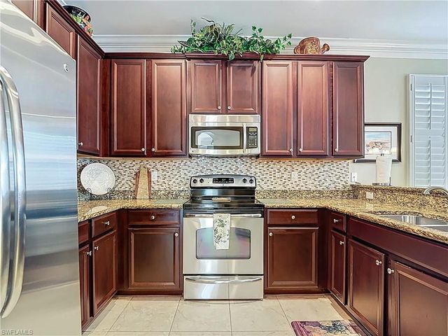 20763 Athenian LN, North Fort Myers, FL 33917