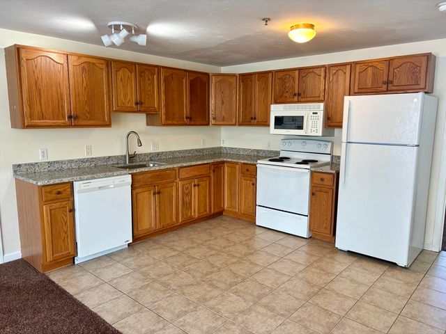 1282 Commercial St 5, Weymouth, MA 02189