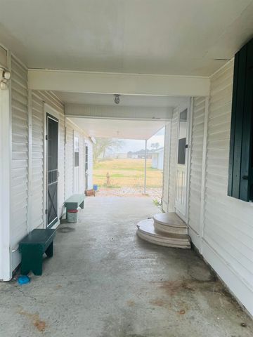 4360 Highway 1, Raceland, LA 70394