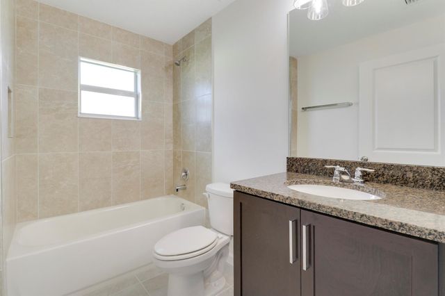 2361 SW Chateau Terrace, Port St Lucie, FL 34953