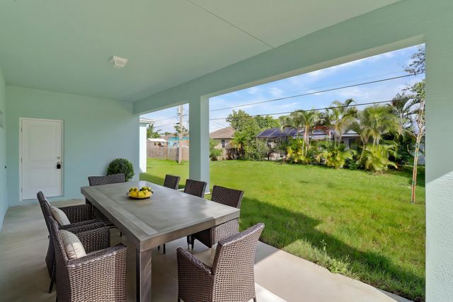 2361 SW Chateau Terrace, Port St. Lucie, Port St Lucie, FL 34953