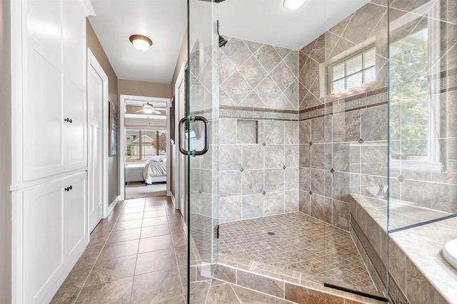 960 SPRINGFIELD DRIVE, De Pere, WI 54115