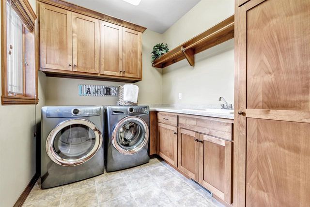 960 SPRINGFIELD DRIVE, De Pere, WI 54115