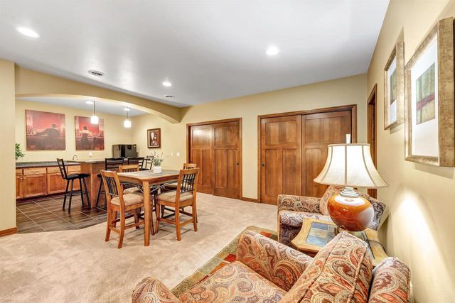 960 SPRINGFIELD DRIVE, De Pere, WI 54115