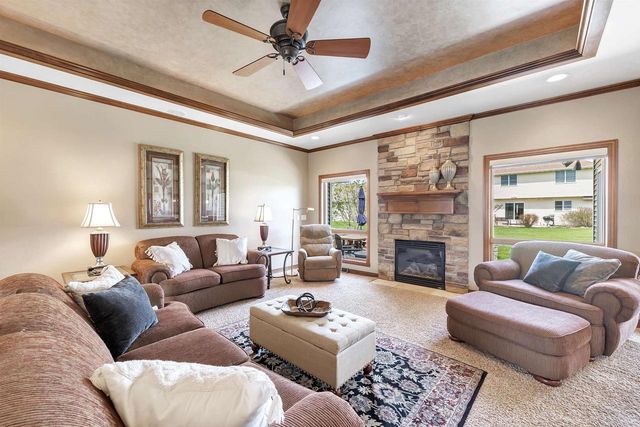 960 SPRINGFIELD DRIVE, De Pere, WI 54115