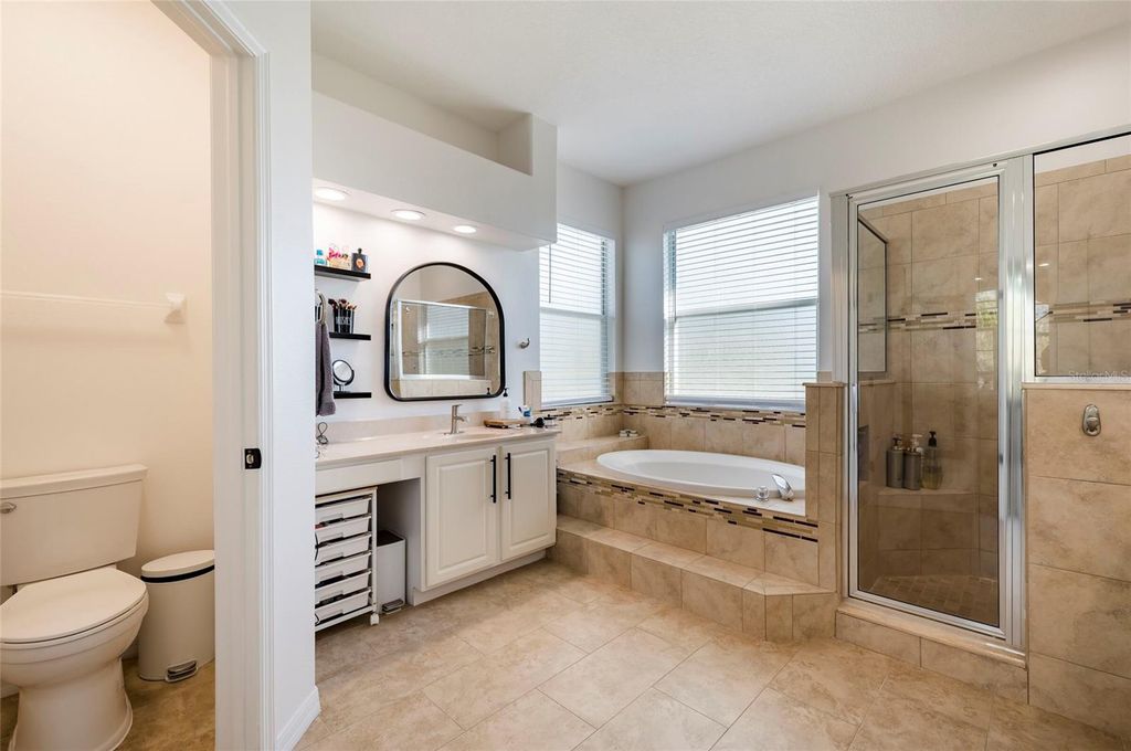 Image 35 of property listing at 212 EXCALIBUR COURT, Brandon, FL 33511