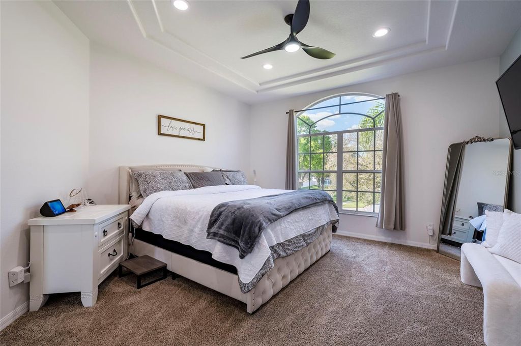 Image 39 of property listing at 212 EXCALIBUR COURT, Brandon, FL 33511