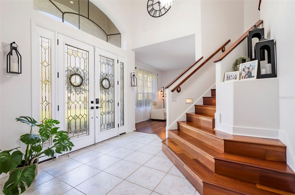 Image 10 of property listing at 212 EXCALIBUR COURT, Brandon, FL 33511