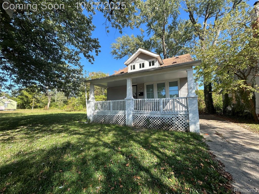 11718 Manor Street, Detroit, MI 48204