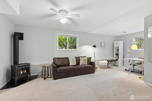 3238 Walnut Avenue SW, Seattle, WA 98116