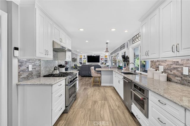 8938 Martin Avenue, Fountain Valley, CA 92708