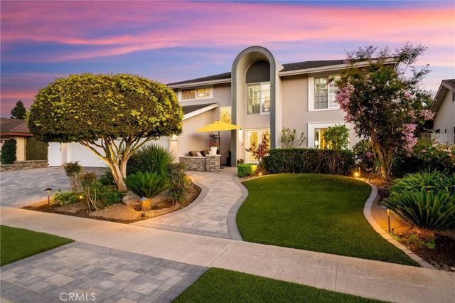 8938 Martin Avenue, Fountain Valley, CA 92708