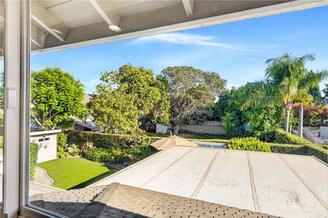 8938 Martin Avenue, Fountain Valley, CA 92708