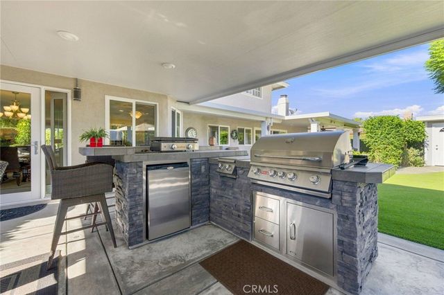 8938 Martin Avenue, Fountain Valley, CA 92708