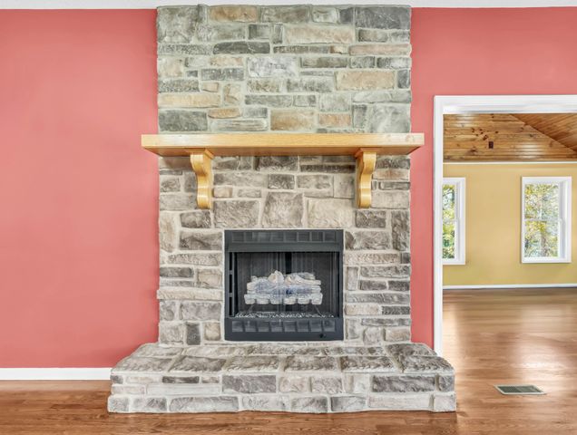 2753 Jarrell Ridge Rd, Clarksville, TN 37043