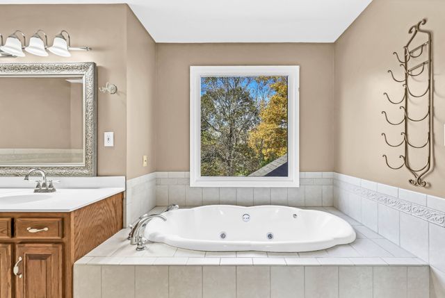 2753 Jarrell Ridge Rd, Clarksville, TN 37043