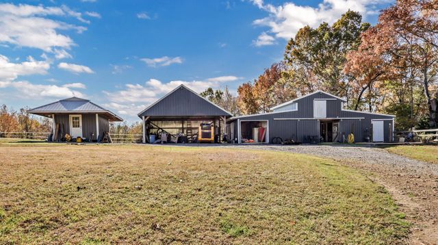 2753 Jarrell Ridge Rd, Clarksville, TN 37043