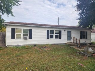 18390 State Line Road, Edwardsburg, MI 49112