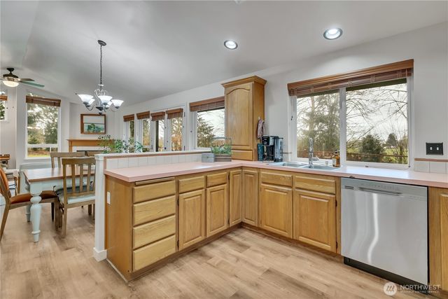 24421 SE 387th Street, Enumclaw, WA 98022